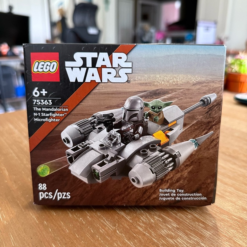LEGO Star Wars 75363 The Mandalorian N-1 Starfighter Microfighter 88 pieces